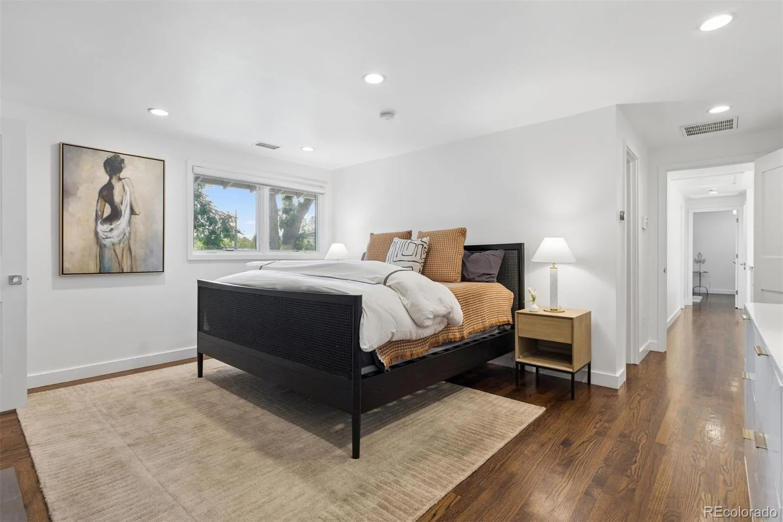 301 S Vine Street Denver CO 80209 | MLS #REC2709974 09242026081556 1600 22