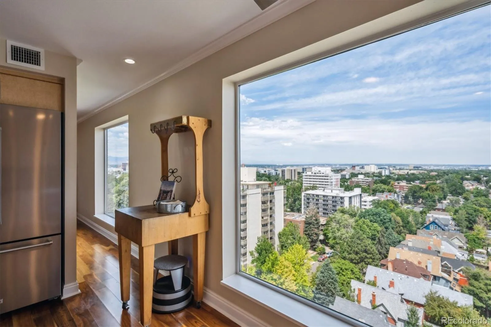 04042026150009 1600 2