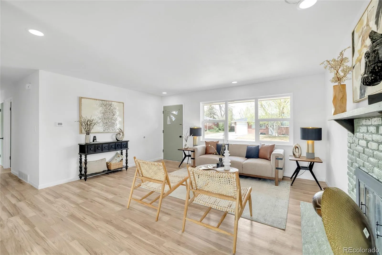 04132026235844 1600 10