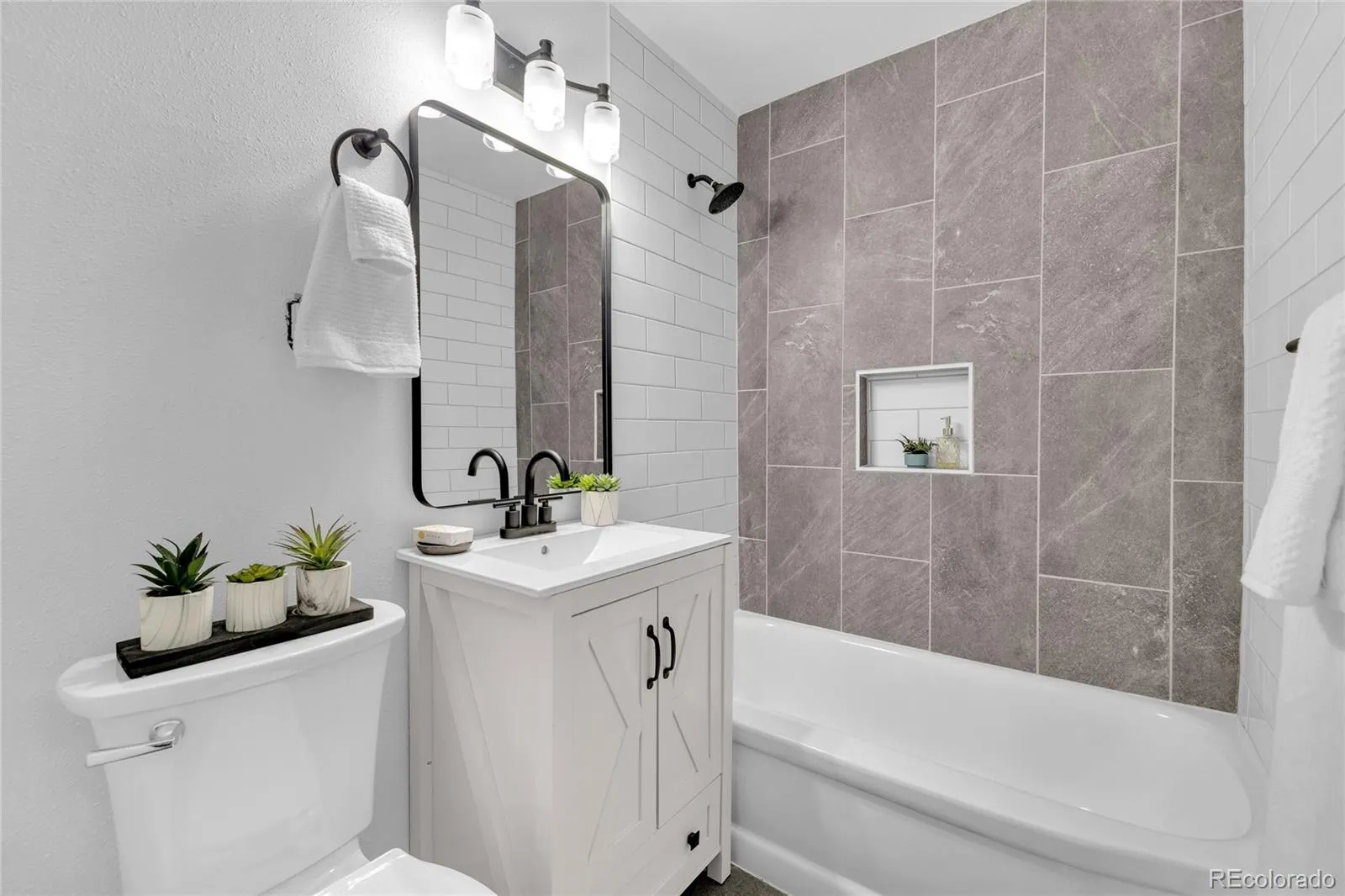 04132026235844 1600 20