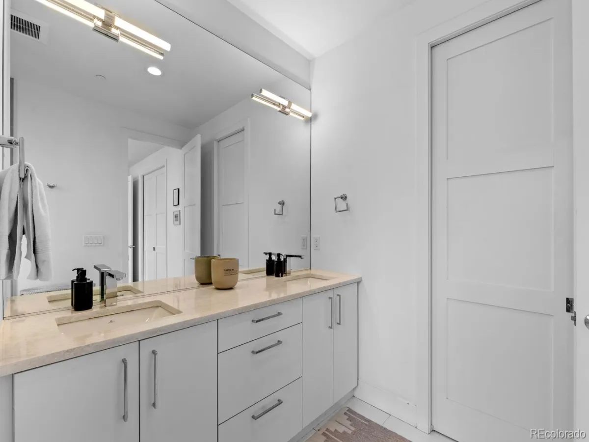818 Ash Street #3 Denver CO 80220 MLS #REC2713972 05282026151648 1200 28