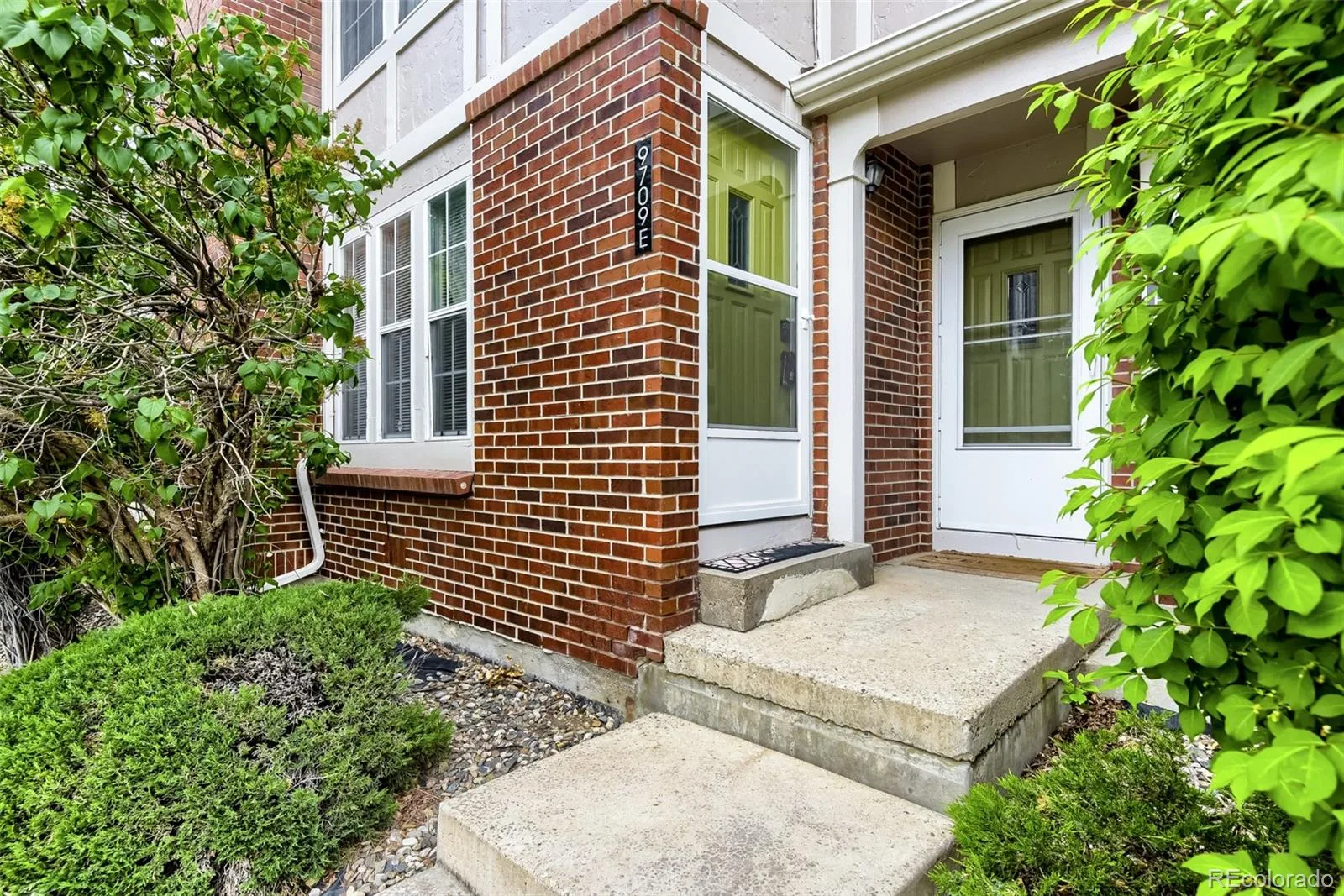 9709 W Chatfield Avenue #E Littleton CO 80128 | MLS #REC2717816 06092026193317 1600 2