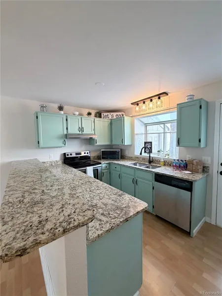 9709 W Chatfield Avenue #E Littleton CO 80128 | MLS #REC2717816 06092026193317 800 10