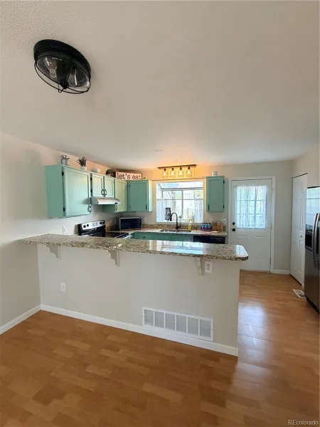 9709 W Chatfield Avenue #E Littleton CO 80128 | MLS #REC2717816 06092026193317 800 9