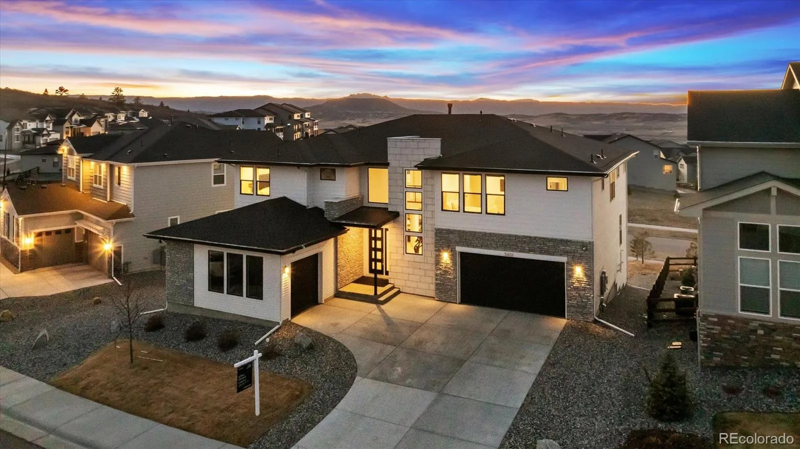 5423 Brotherton Court Castle Rock CO 80104 | MLS #REC2717867 07302026143345 1600 1
