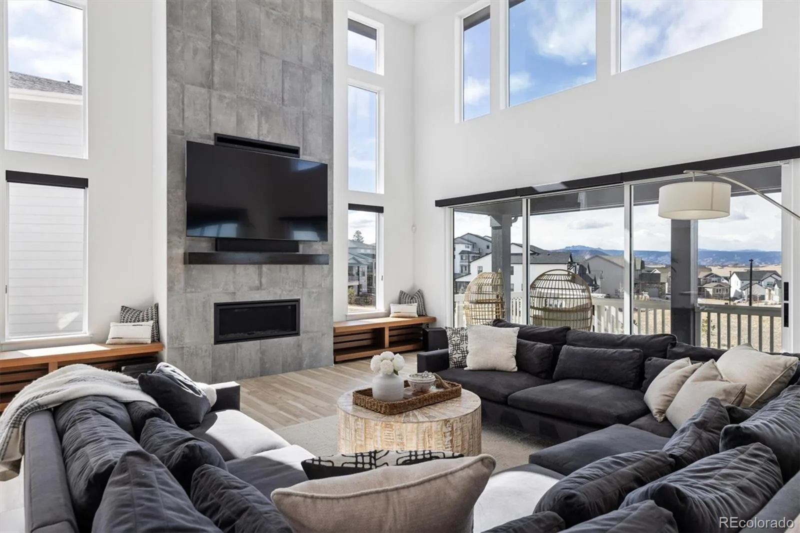 5423 Brotherton Court Castle Rock CO 80104 | MLS #REC2717867 07302026143345 1600 11