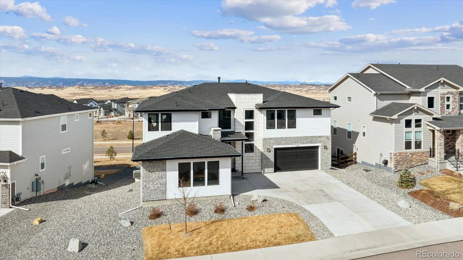 5423 Brotherton Court Castle Rock CO 80104 | MLS #REC2717867 07302026143345 1600 2