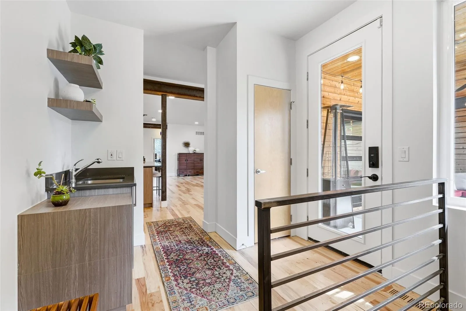 04092026174249 1600 42