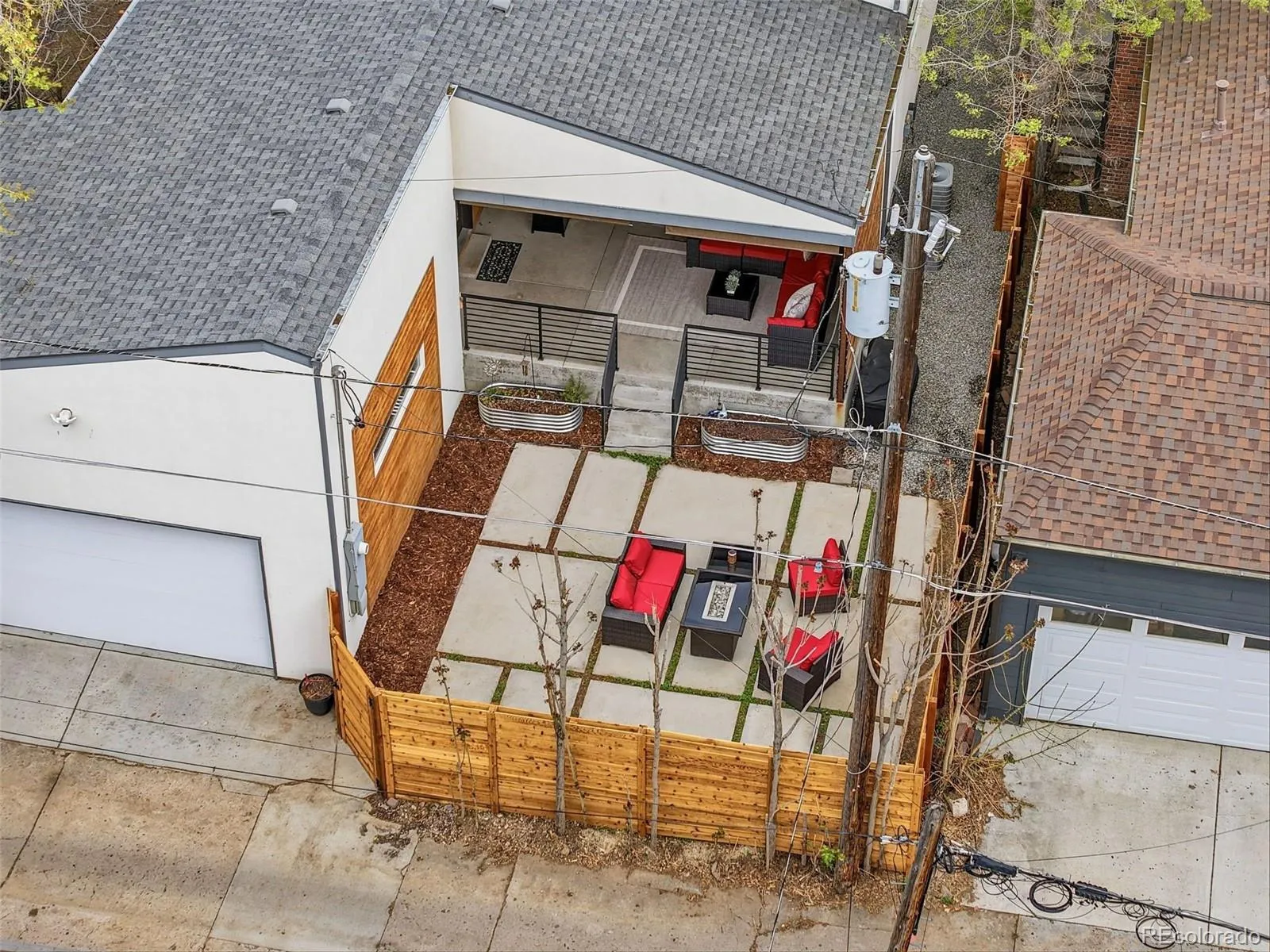 04092026174249 1600 47