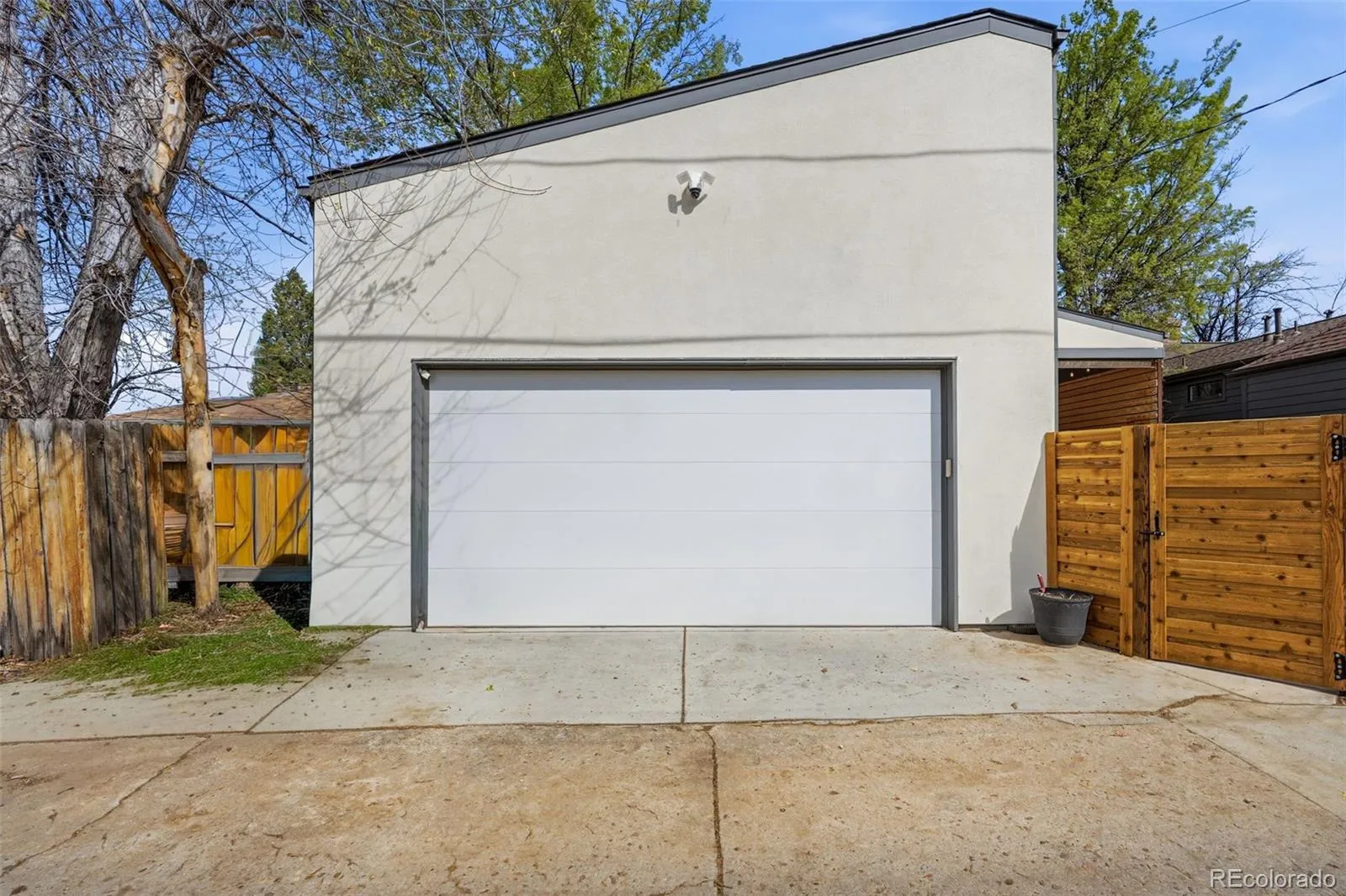 04092026174249 1600 49