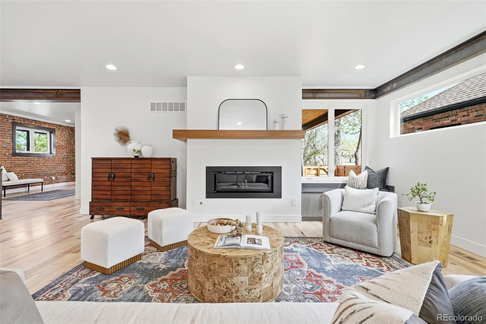 04092026174249 1600 6