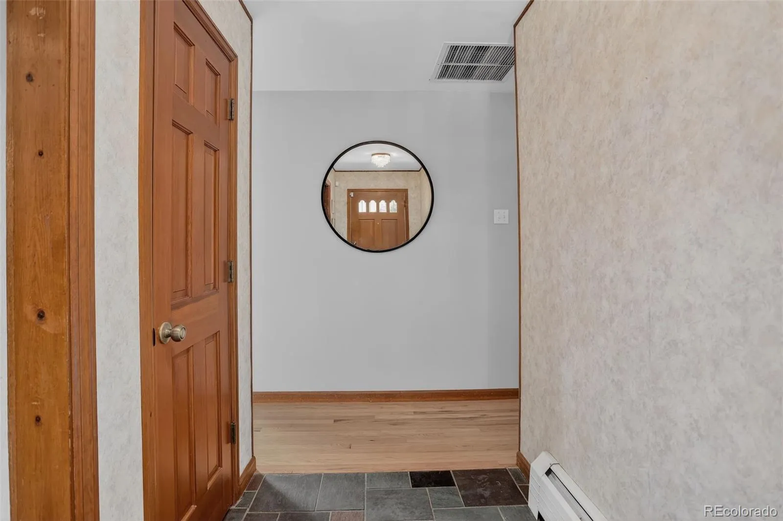 657 S Pontiac Way Denver CO 80224 MLS #REC2722905 05122026143608 1600 3