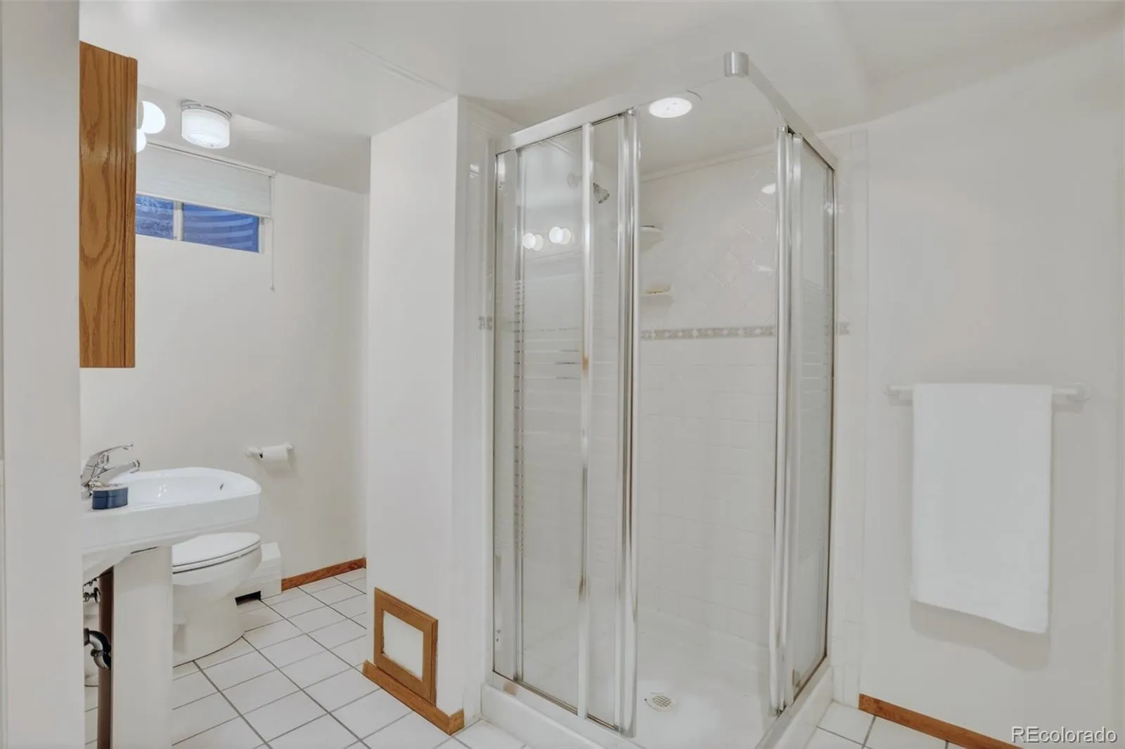 657 S Pontiac Way Denver CO 80224 MLS #REC2722905 05122026143608 1600 34