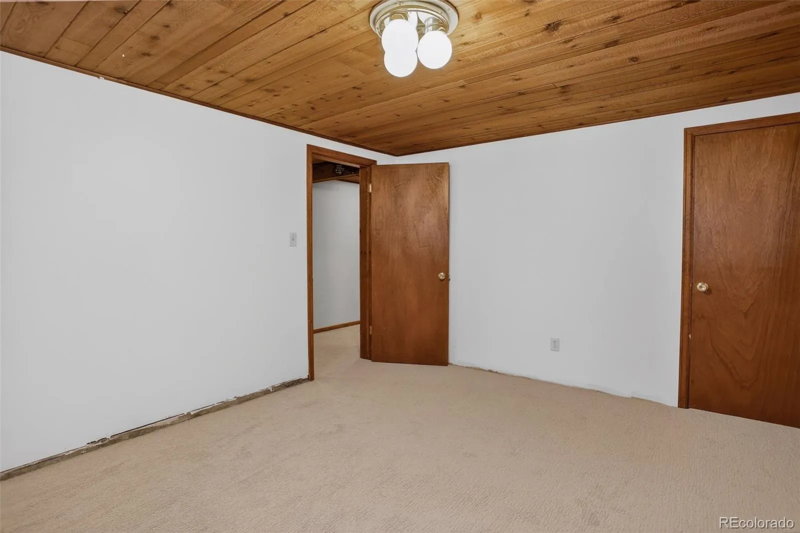 657 S Pontiac Way Denver CO 80224 MLS #REC2722905 05122026143608 1600 37