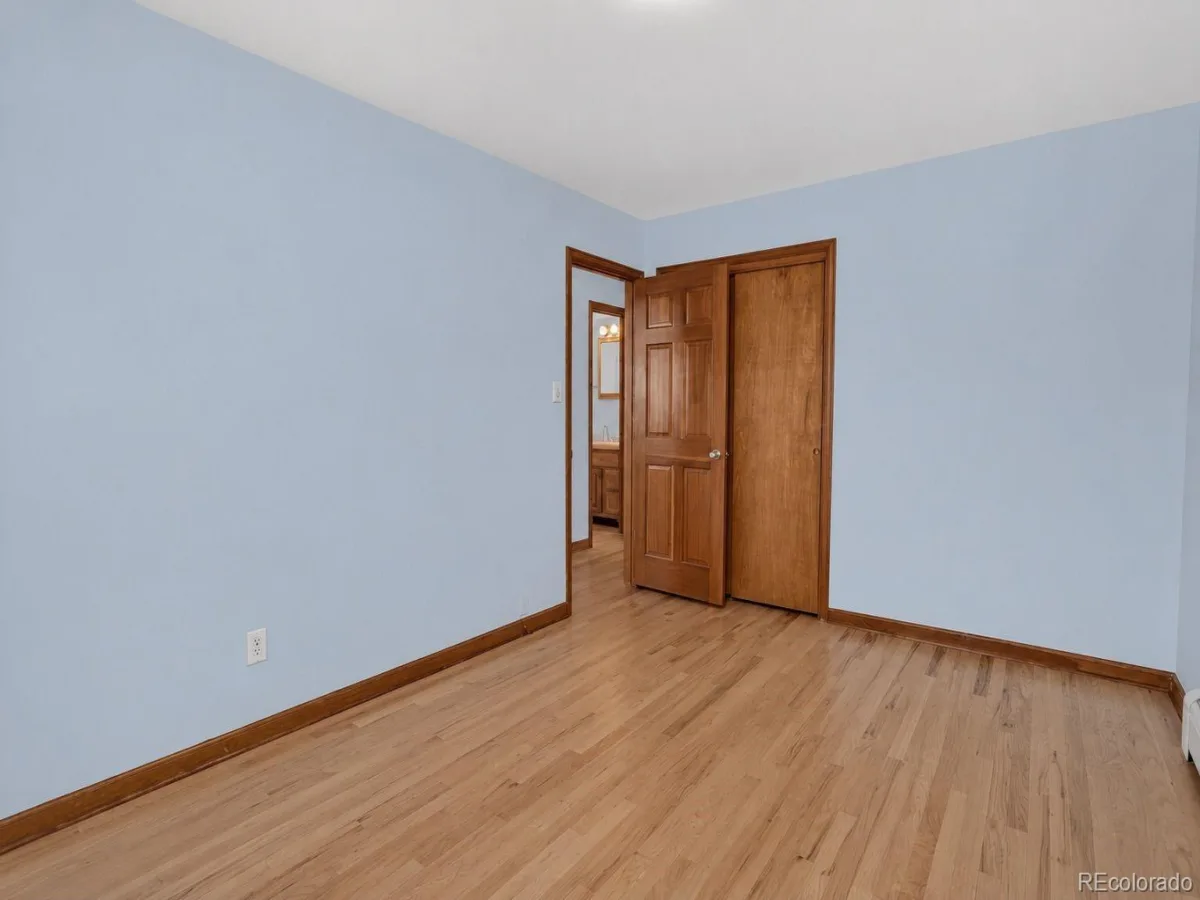 657 S Pontiac Way Denver CO 80224 | MLS #REC2722905 10152026211813 1200 25