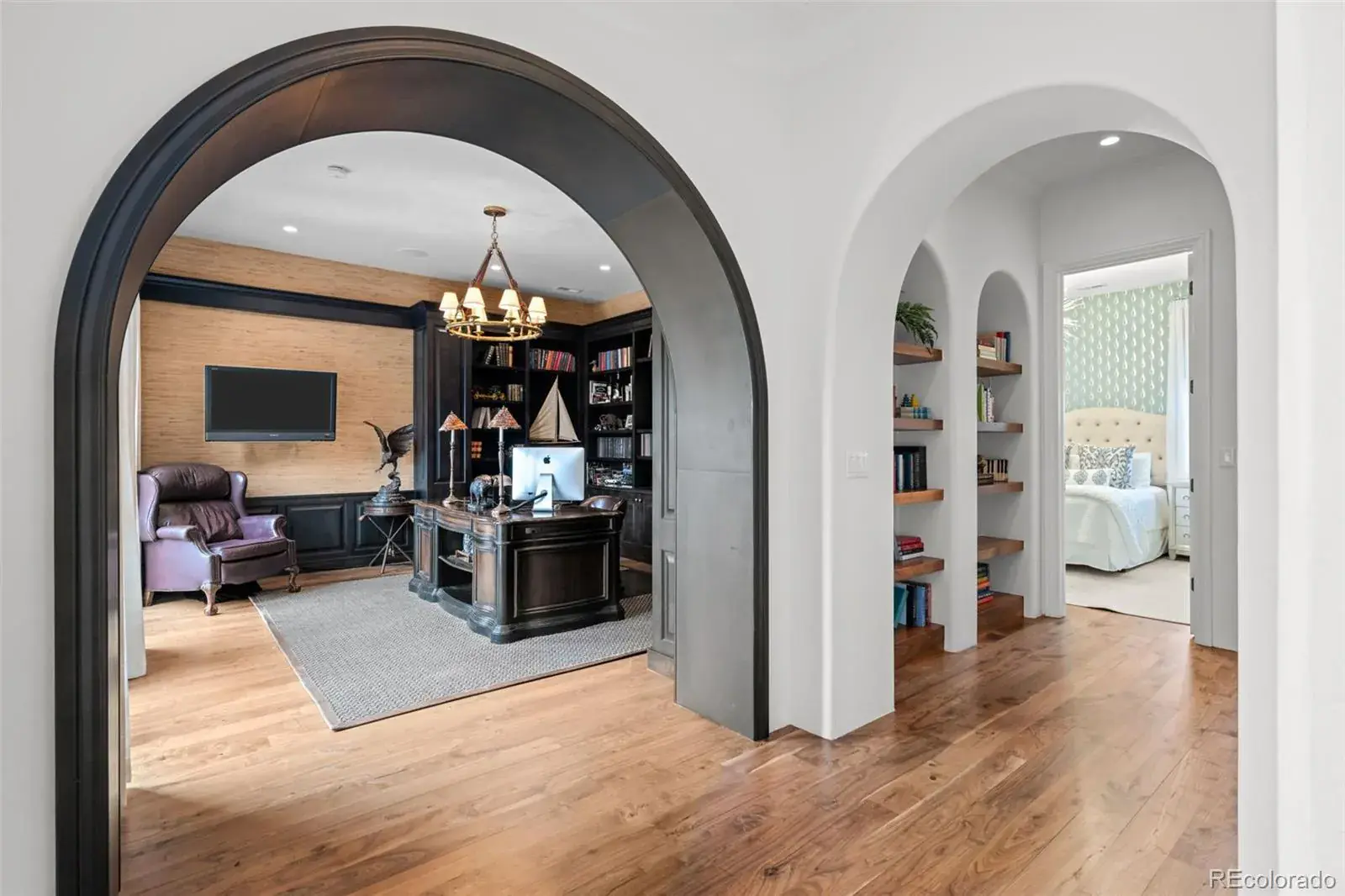 100 S University Boulevard #7 Denver CO 80209 | MLS #REC2724322 01072026145018 1600 25