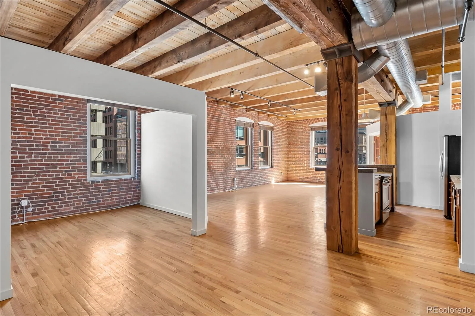 1745 Wazee Street #2D Denver CO 80202 | MLS #REC2725523 09262026011543 1600 18