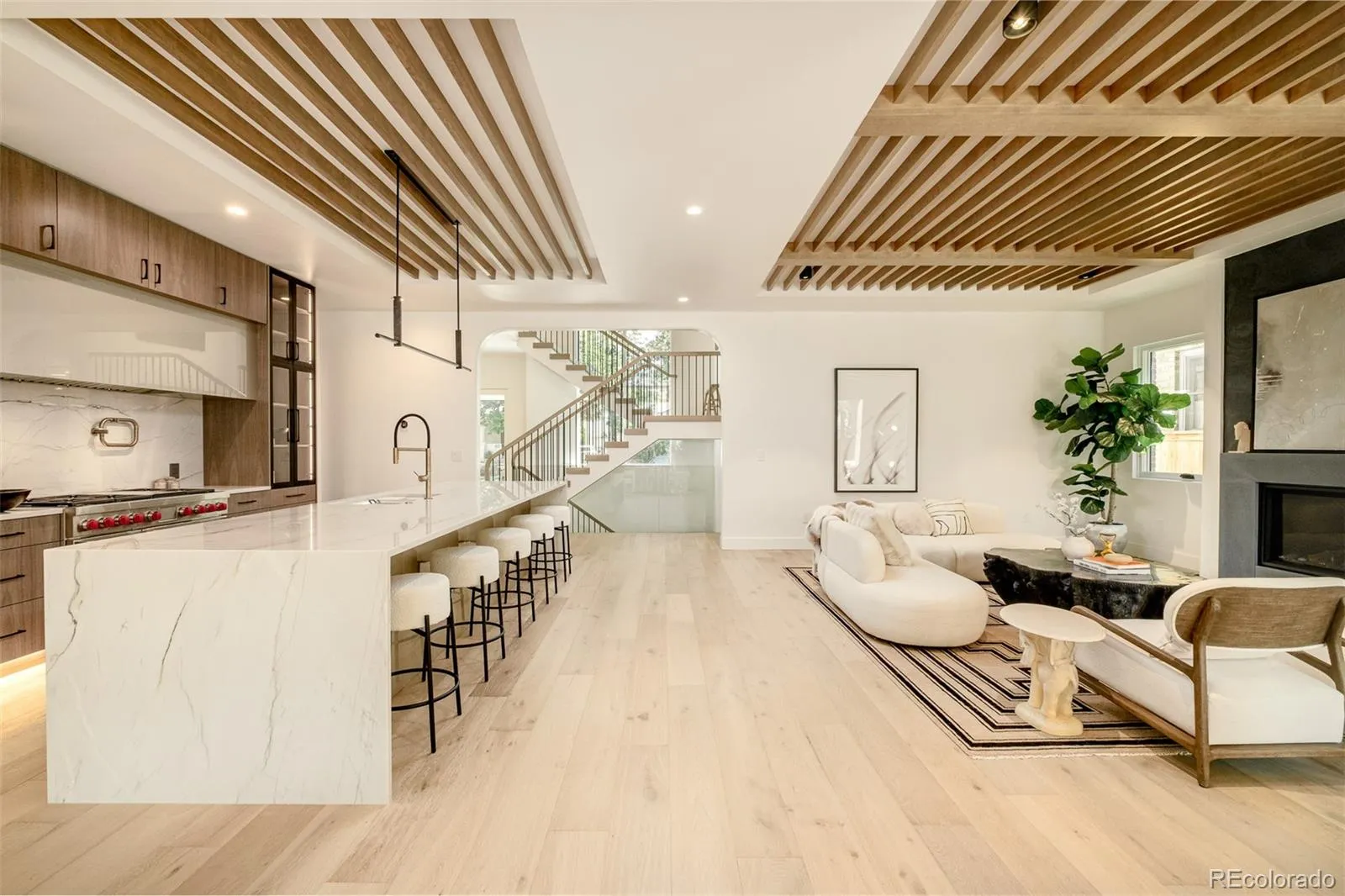 04072026030228 1600 12