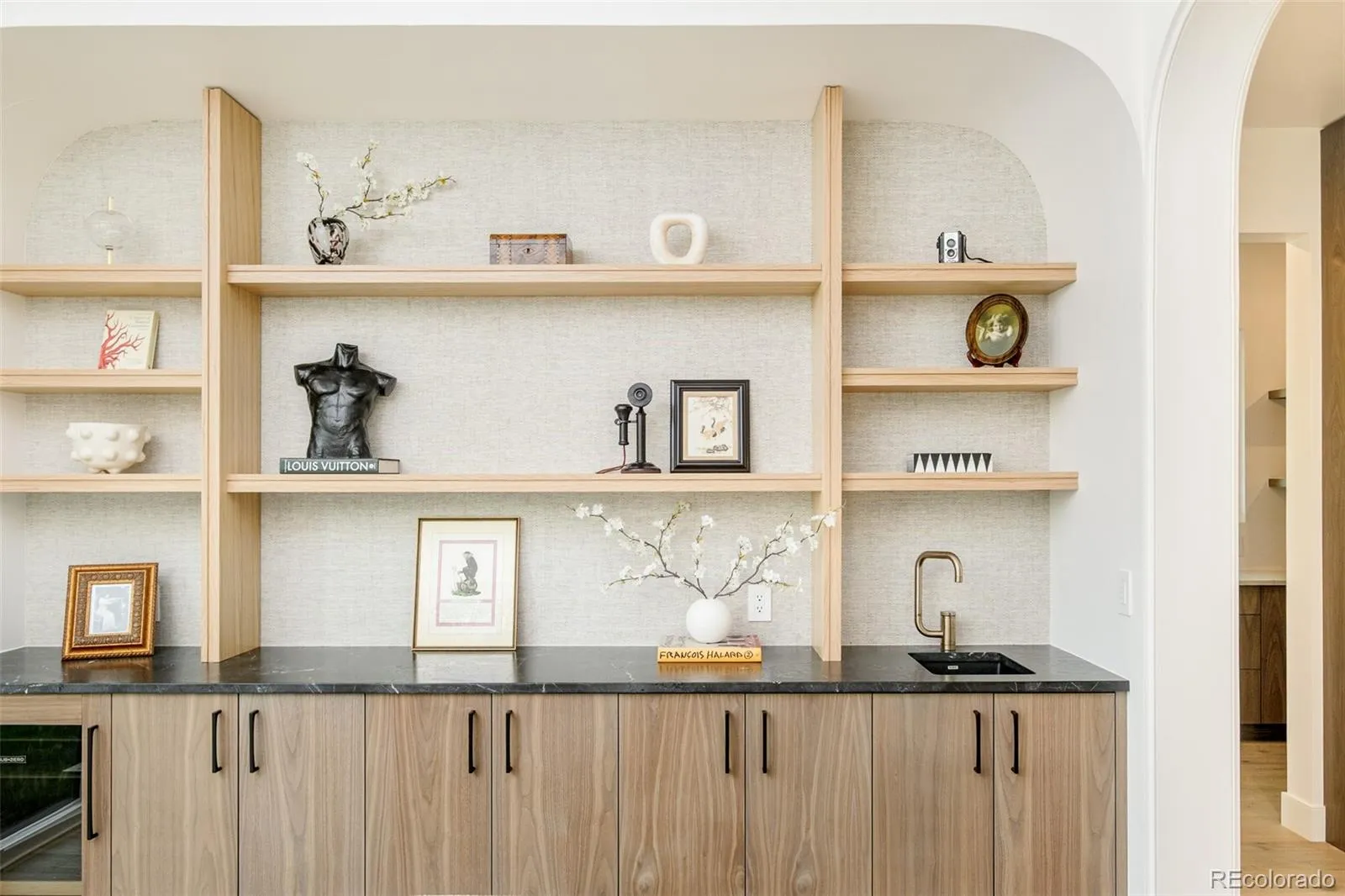 04072026030228 1600 16