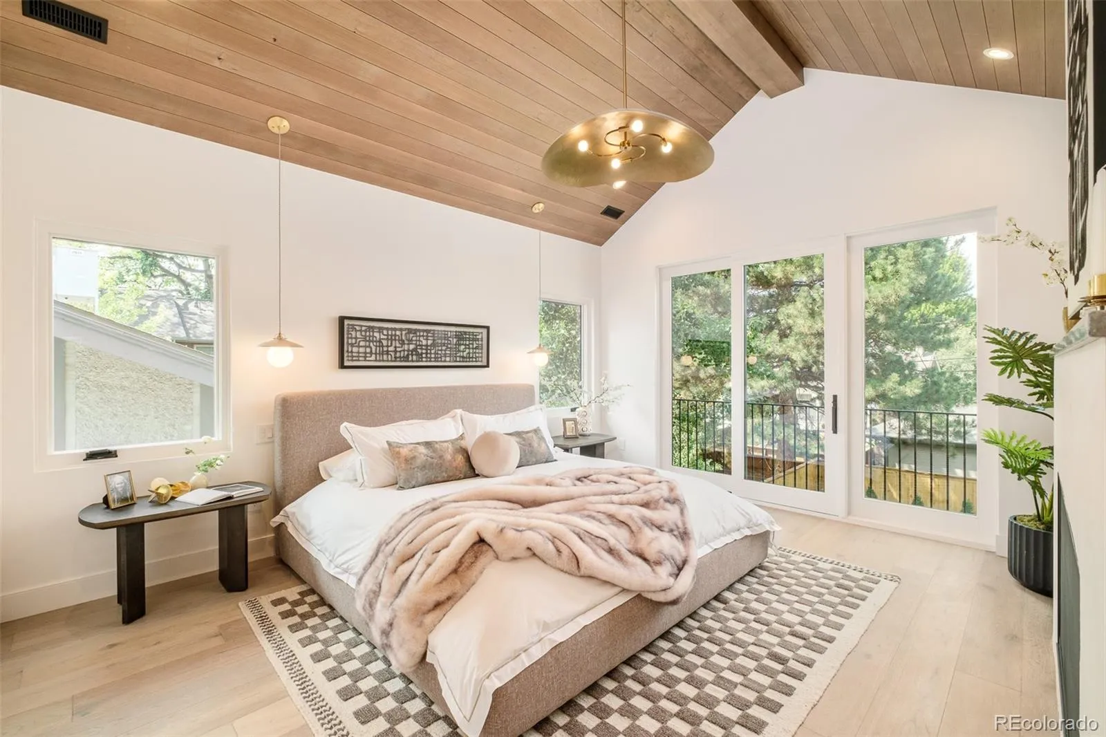 04072026030228 1600 23