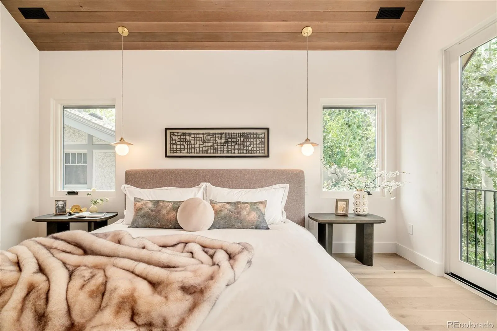 04072026030228 1600 24