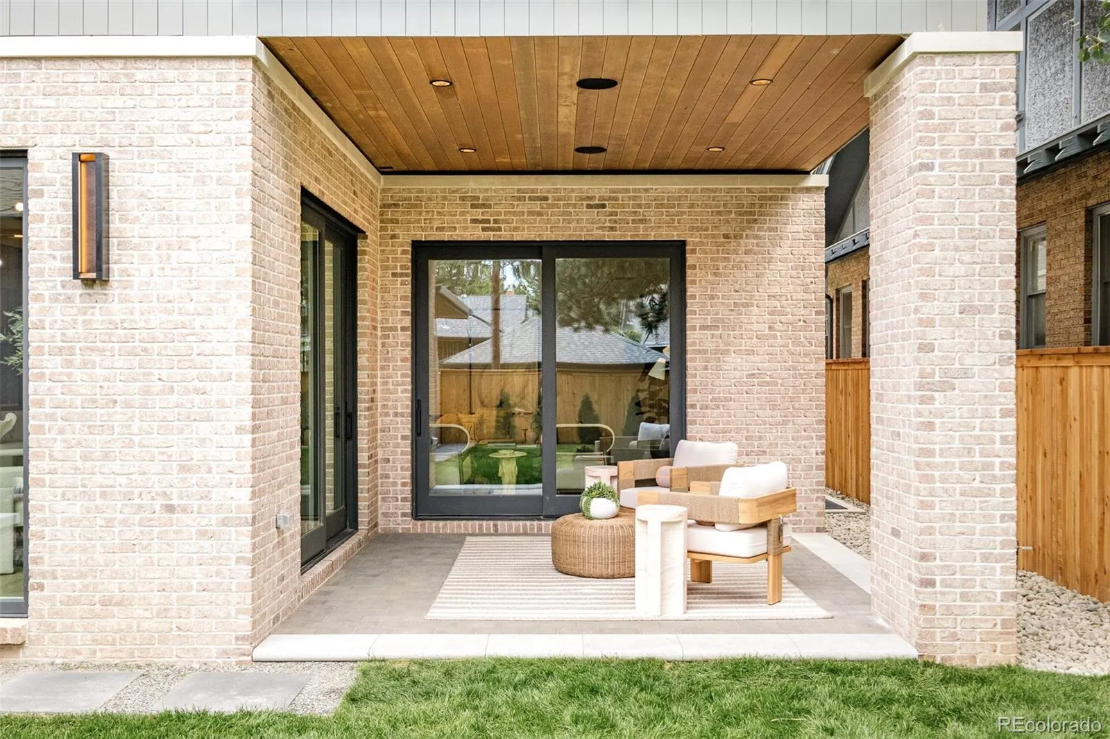 04072026030228 1600 38