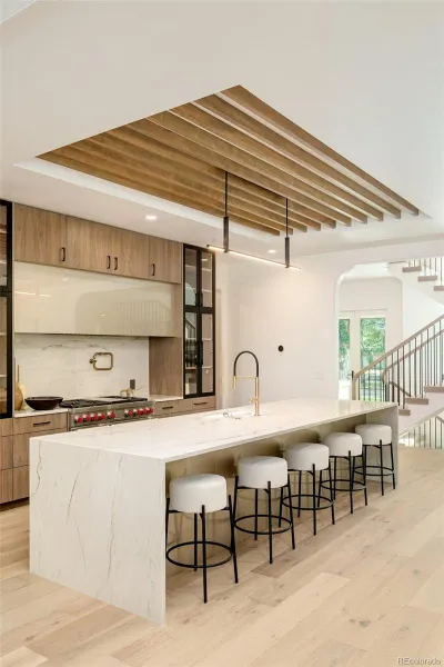 04072026030228 800 10