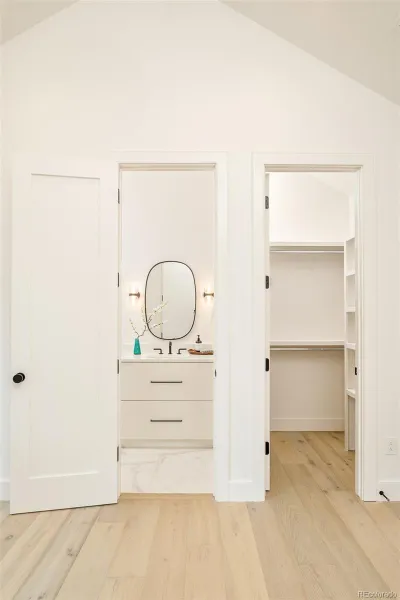 04072026030228 800 32