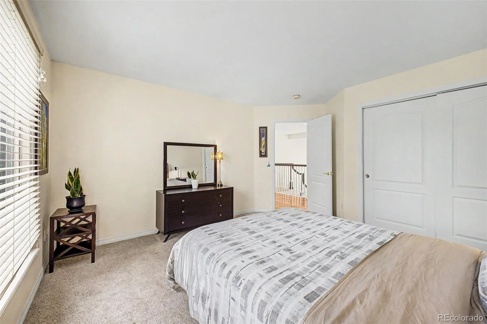 8631 E Hawaii Drive Denver CO 80231 MLS #REC2728686 05292026170416 1600 27