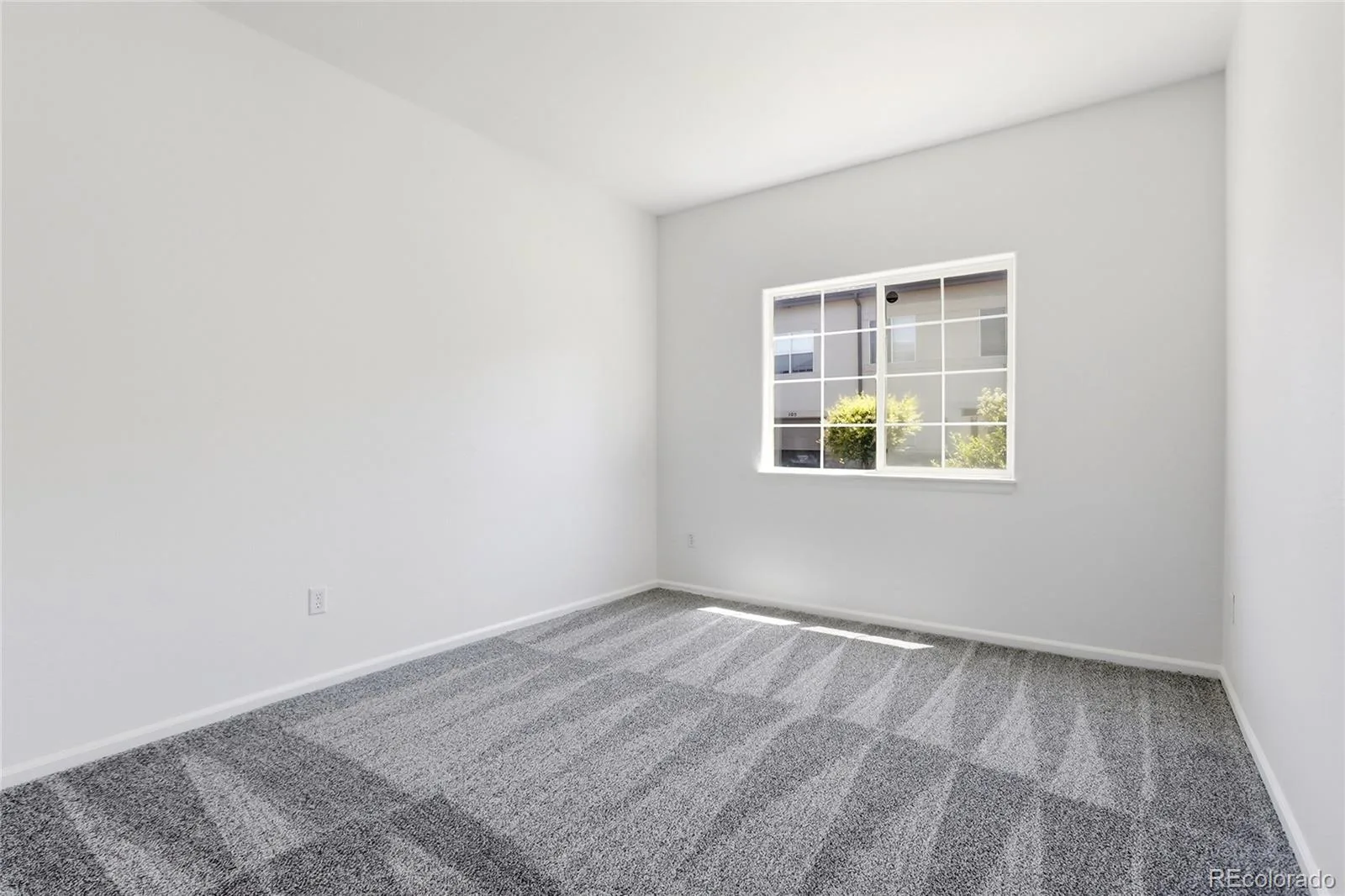 1435 S Chambers Road #104 Aurora CO 80017 | MLS #REC2729031 06122026205051 1600 16