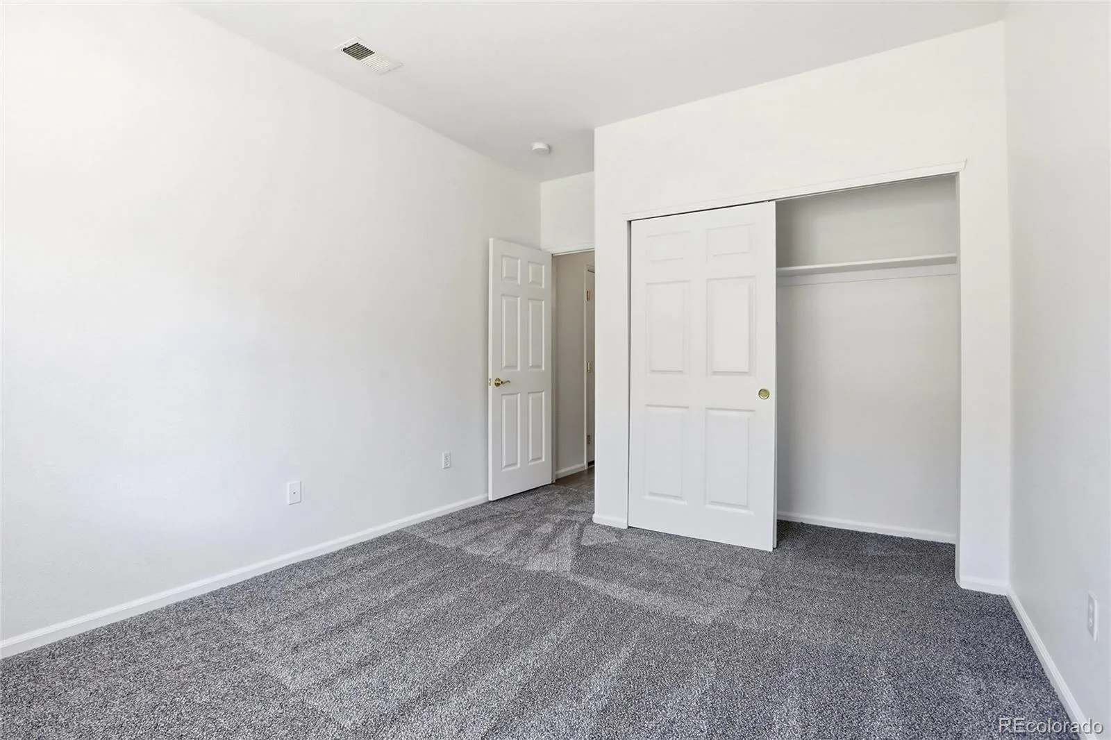 1435 S Chambers Road #104 Aurora CO 80017 | MLS #REC2729031 06122026205051 1600 18