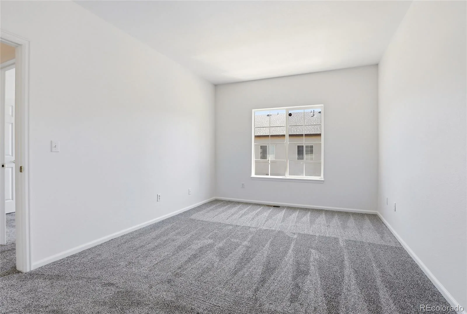 1435 S Chambers Road #104 Aurora CO 80017 | MLS #REC2729031 06122026205051 1600 24