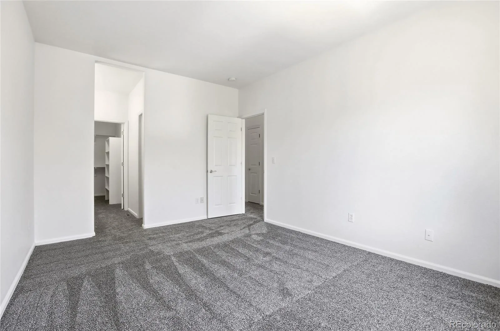 1435 S Chambers Road #104 Aurora CO 80017 | MLS #REC2729031 06122026205051 1600 25