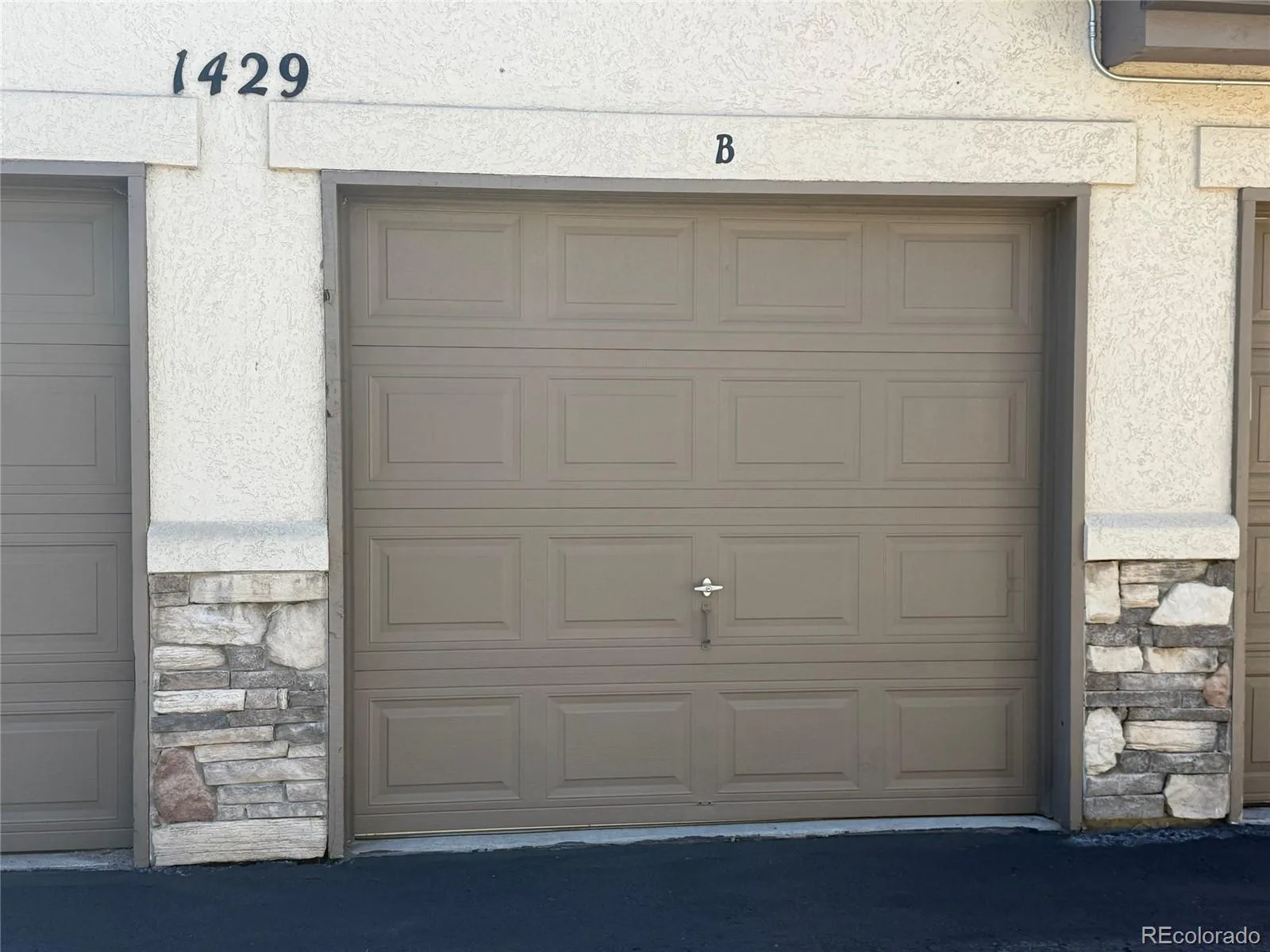 1435 S Chambers Road #104 Aurora CO 80017 | MLS #REC2729031 06122026205051 1600 30