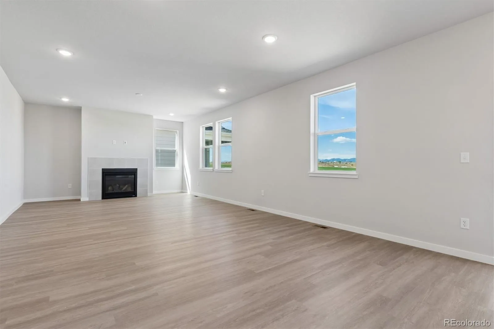 3681 Sandreed Street Dacono CO 80514 | MLS #REC2729515 05162026040004 1600 4