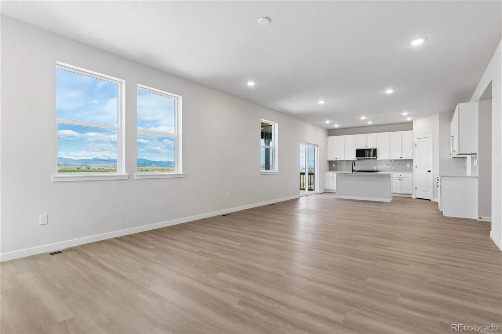 3681 Sandreed Street Dacono CO 80514 | MLS #REC2729515 05162026040004 1600 7