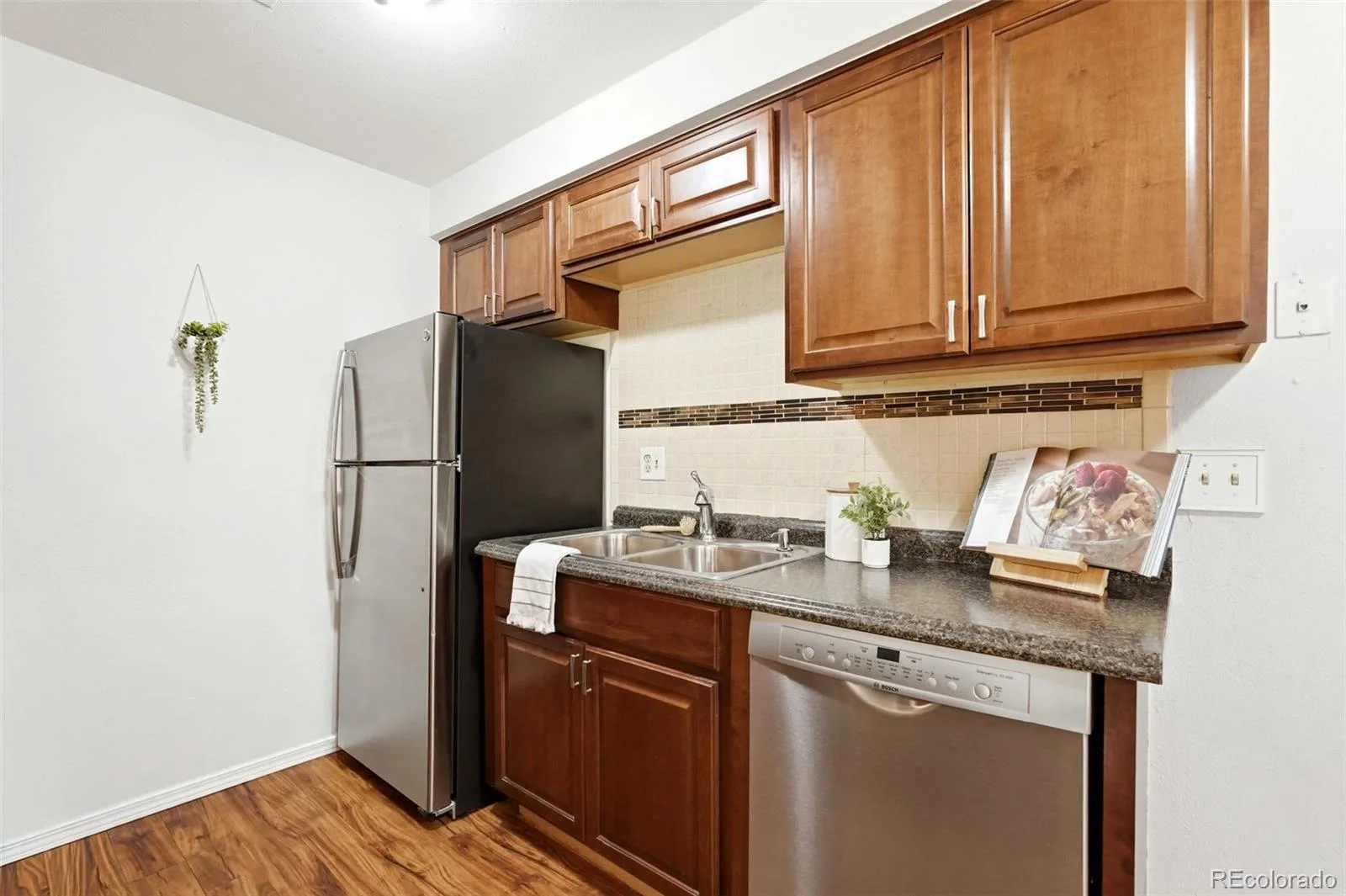 1496 S Pierson Street #106 Lakewood CO 80232 | MLS #REC2729570 08122026135859 1600 9