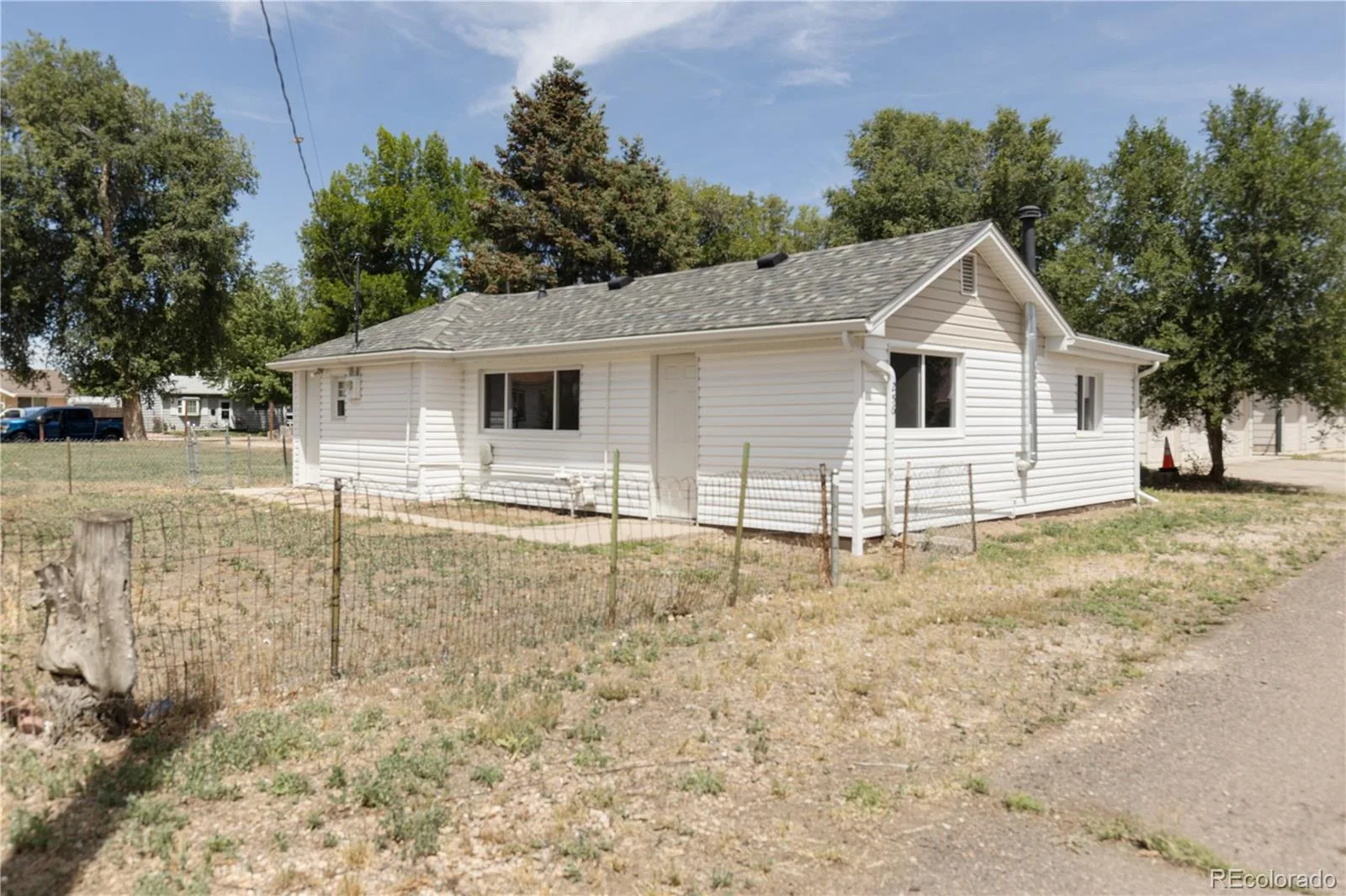 256 S 2nd Avenue Brighton CO 80601 | MLS #REC2732216 06172026212015 1600 2