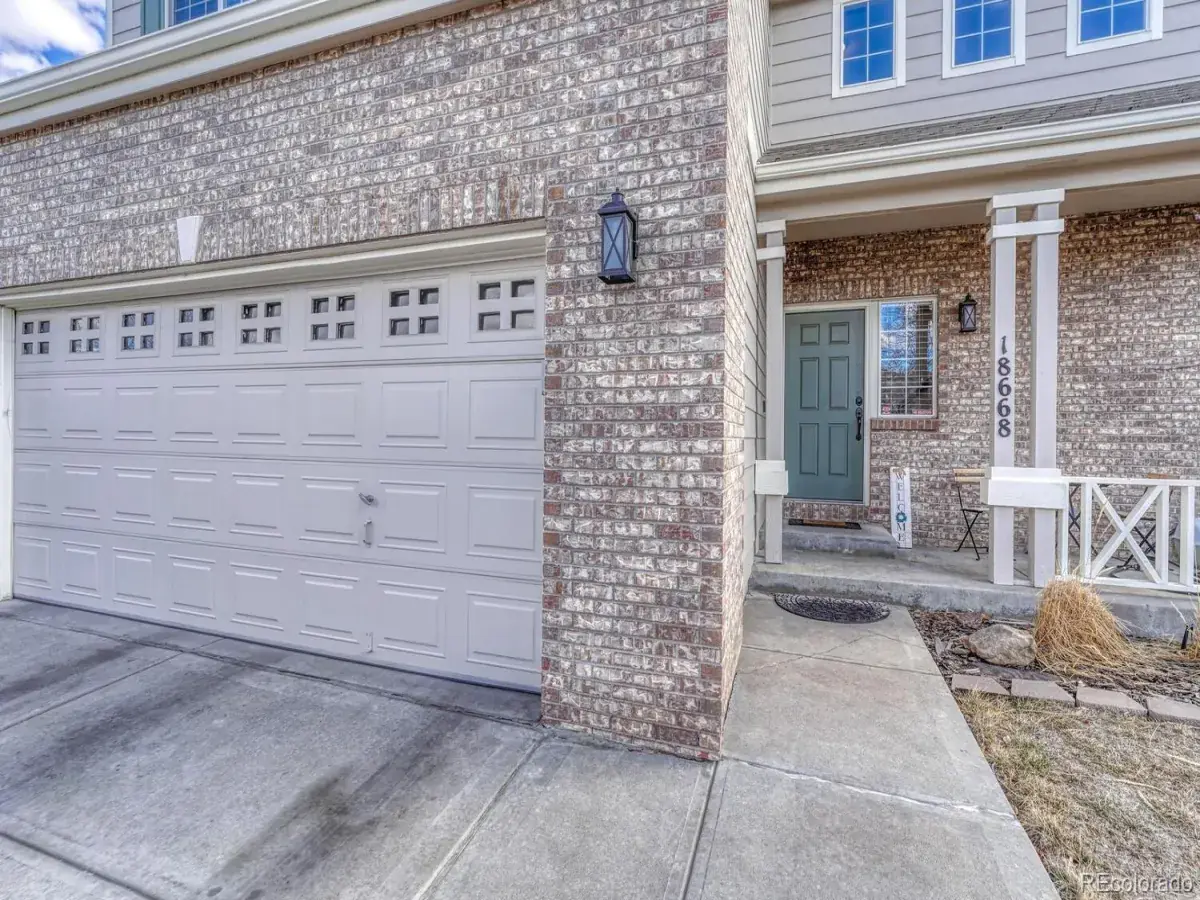 18668 E Vassar Drive Aurora CO 80013 MLS #REC2735547 04212025004638 1200 2