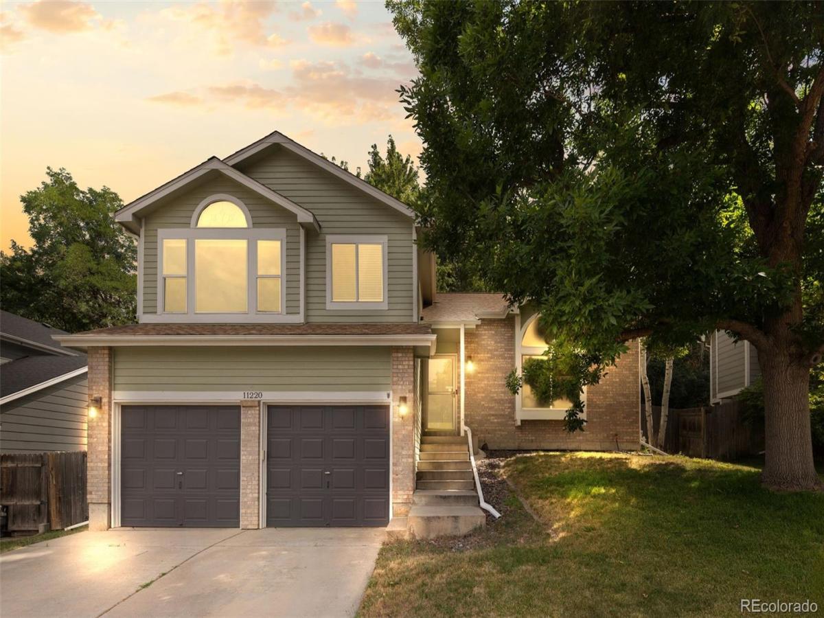 11220 W 66th Place Arvada CO 80004 | MLS #REC2735627 MLS #REC2735627 image #0