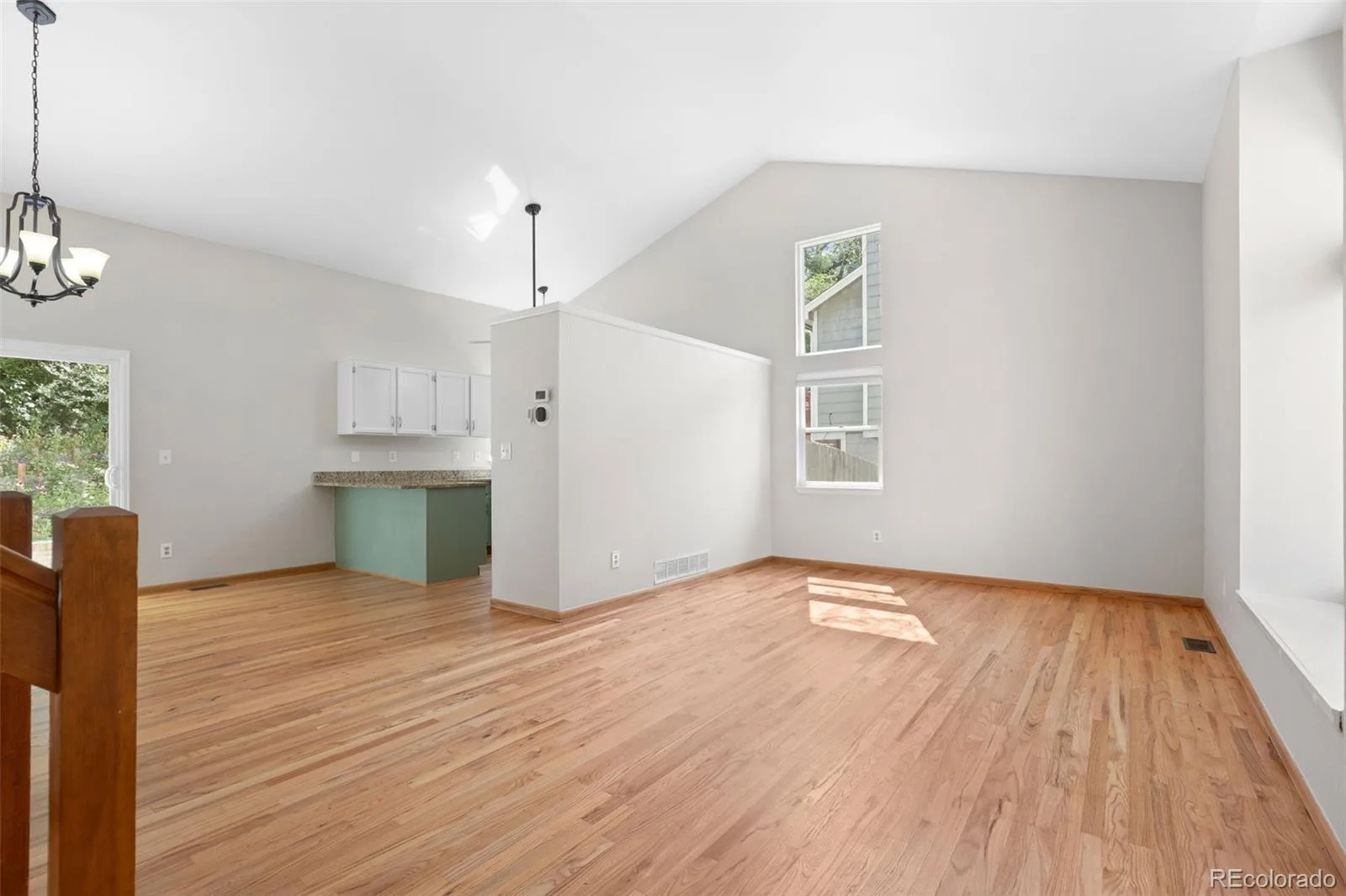 11220 W 66th Place Arvada CO 80004 | MLS #REC2735627 07302026012310 1600 8
