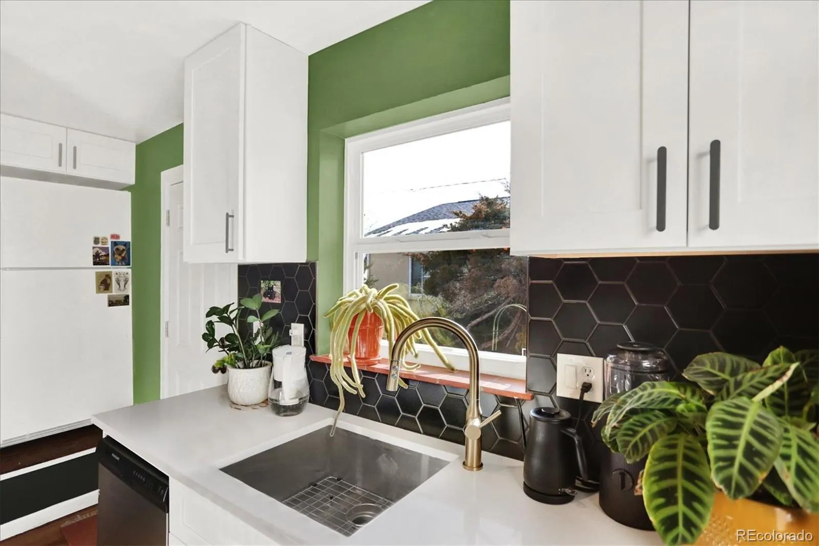 04102026032602 1600 13