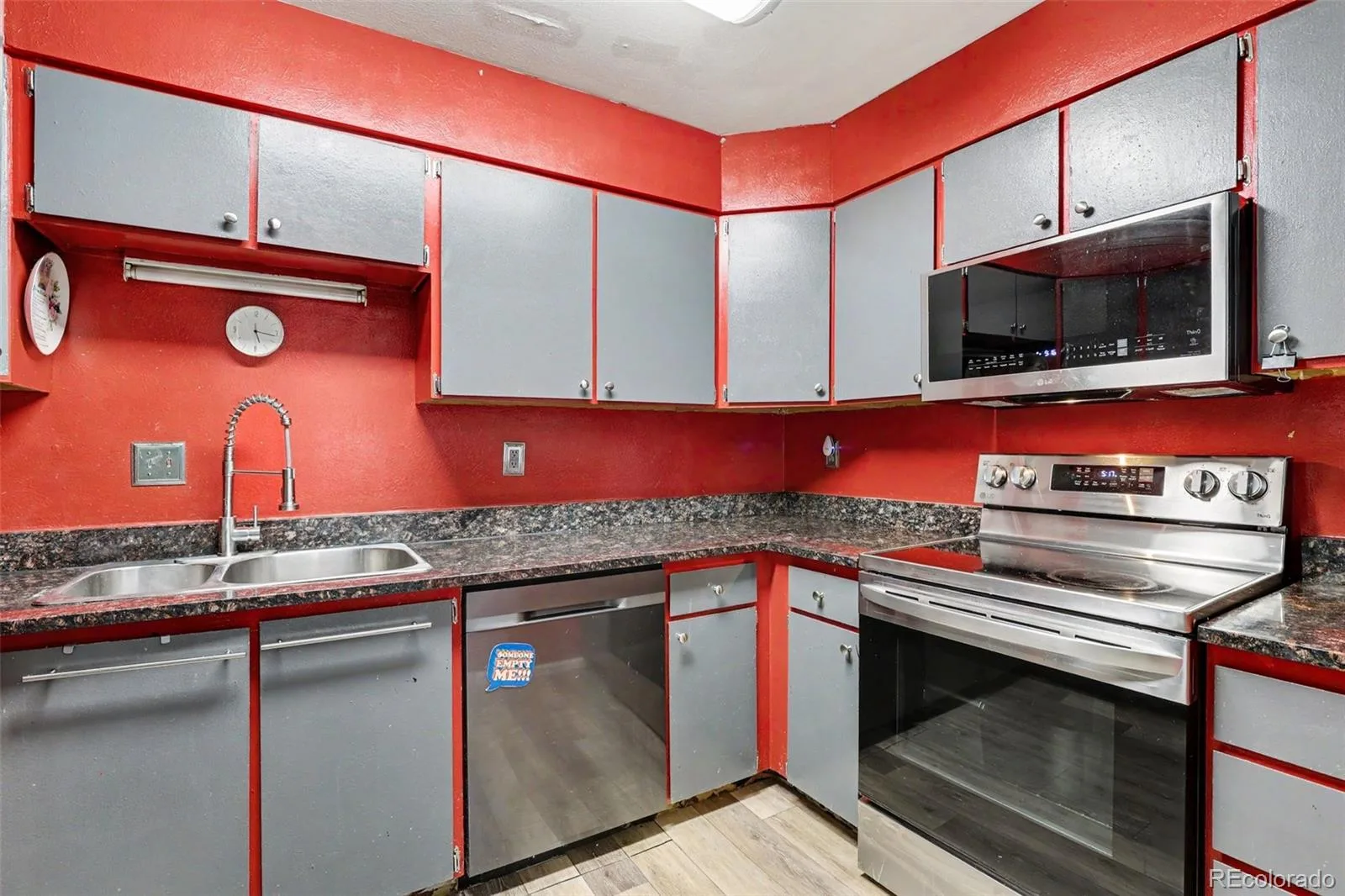 1814 W 102nd Avenue Denver CO 80260 | MLS #REC2741267 08202026234502 1600 13