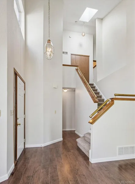 471 W Jamison Place Littleton CO 80120 | MLS #REC2742453 06092026015155 800 5