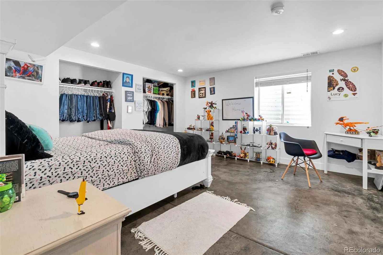 5564 Laredo Street Denver CO 80239 | MLS #REC2743760 06262026040818 1600 27