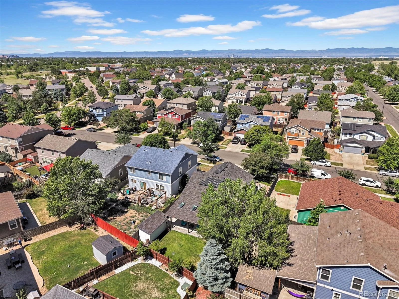 5564 Laredo Street Denver CO 80239 | MLS #REC2743760 06262026040818 1600 37