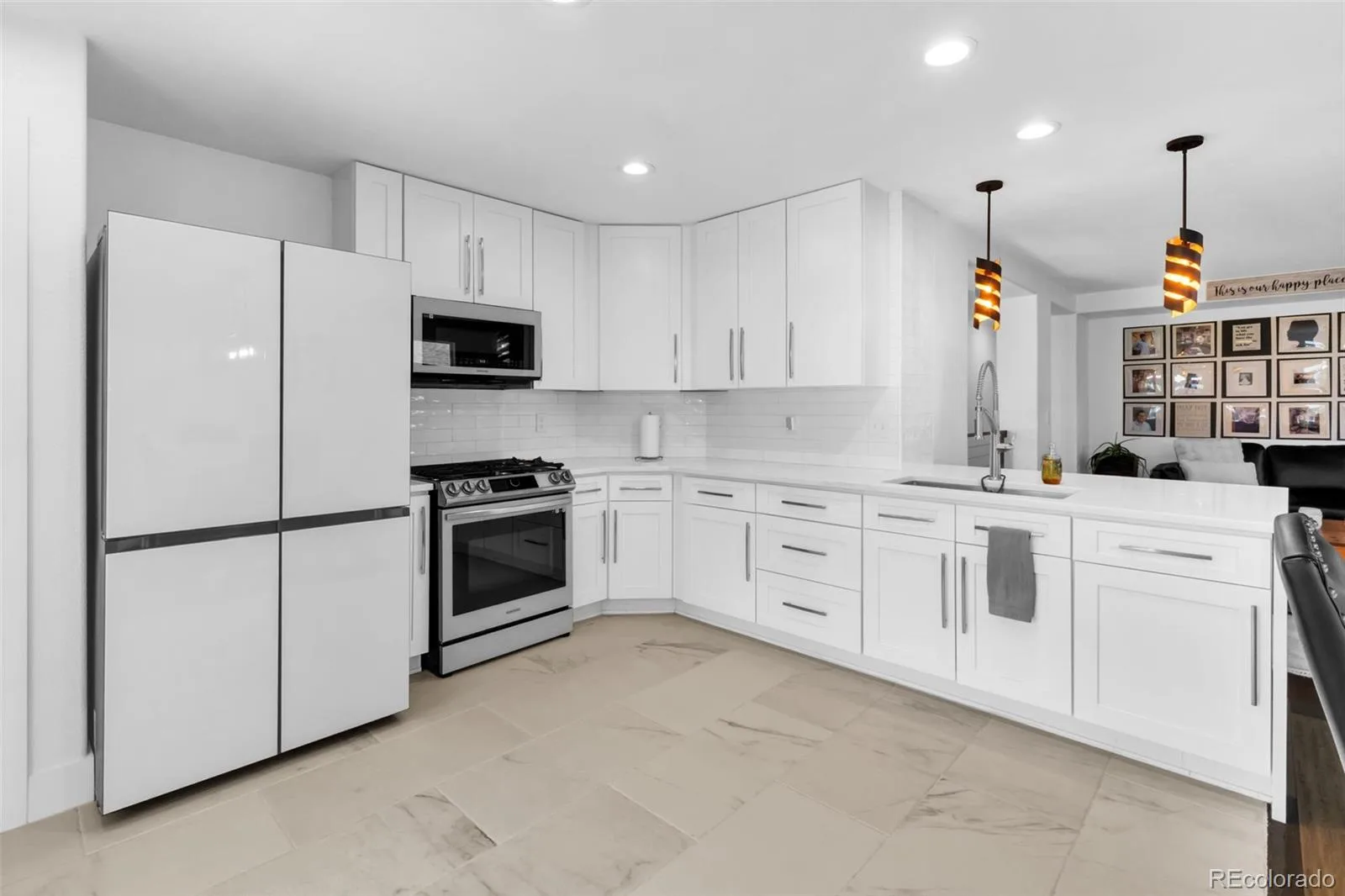 5564 Laredo Street Denver CO 80239 | MLS #REC2743760 06262026040818 1600 9
