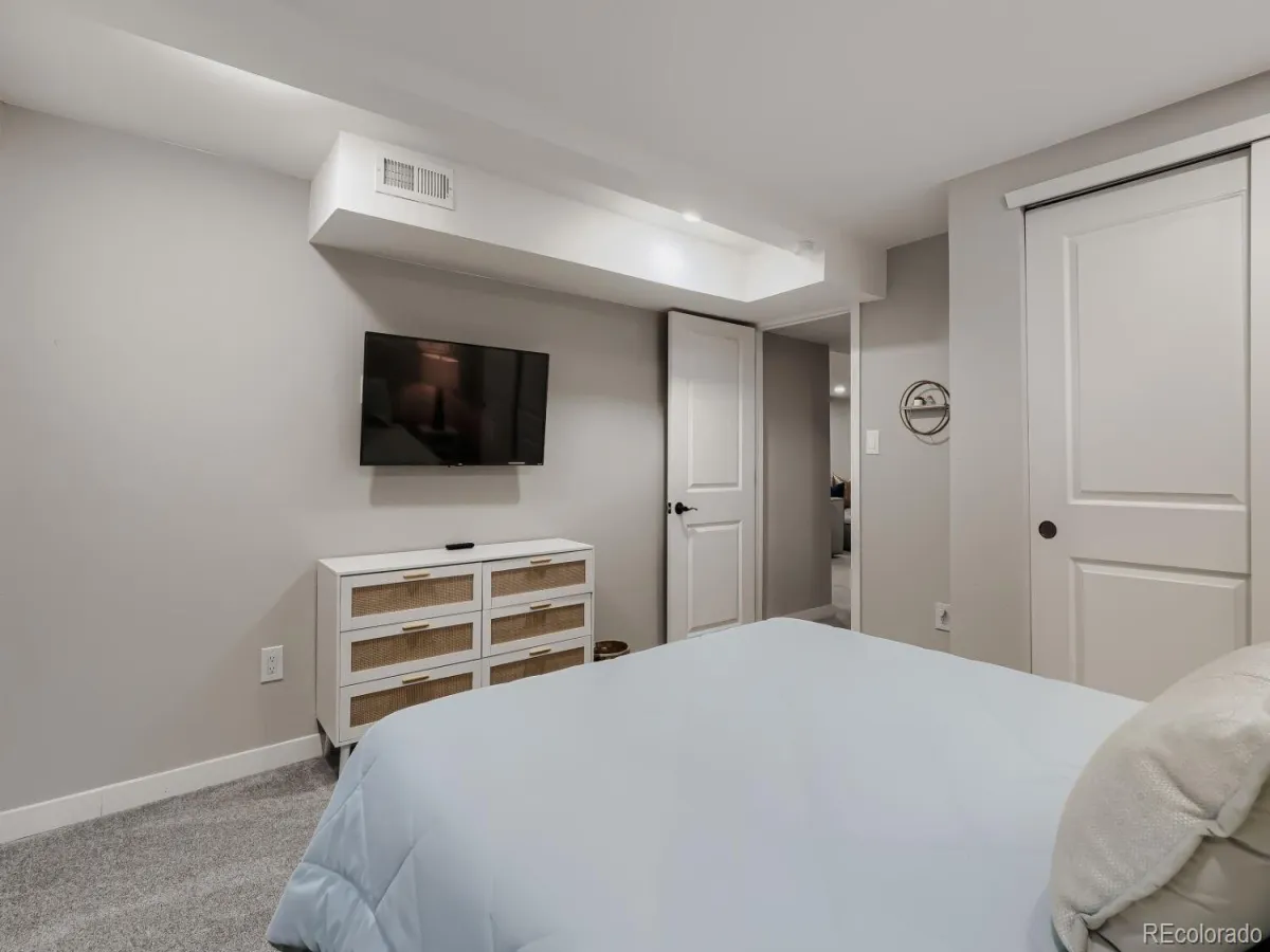 04162026225028 1200 26