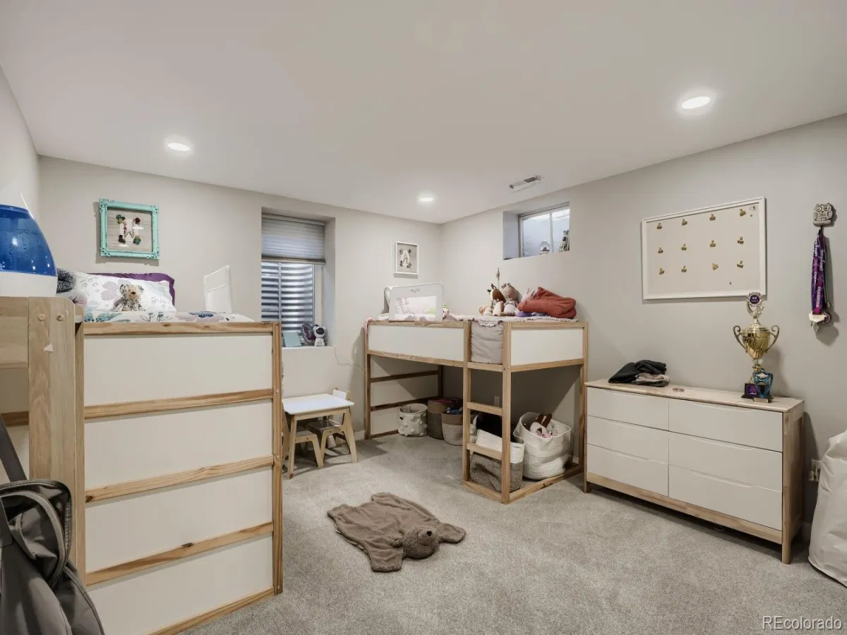 04162026225028 1200 27