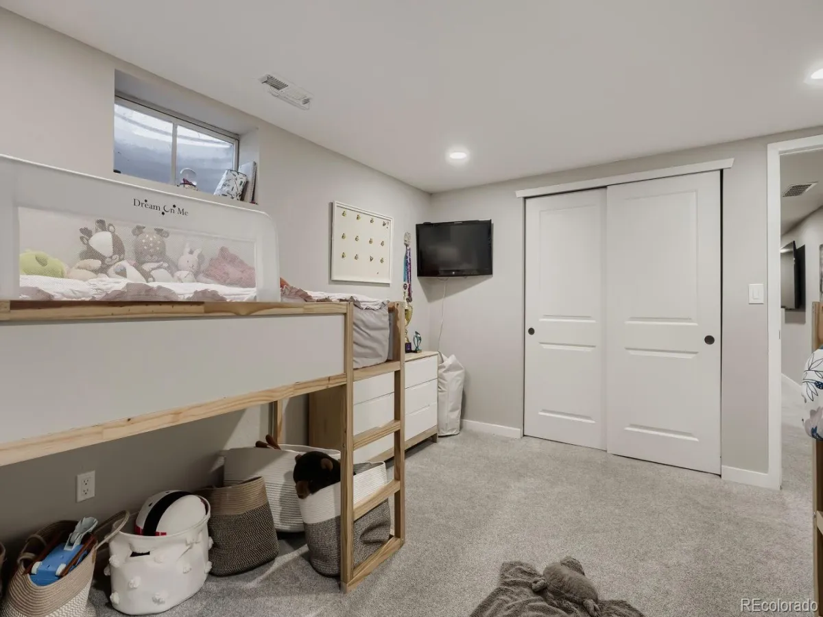 04162026225028 1200 29